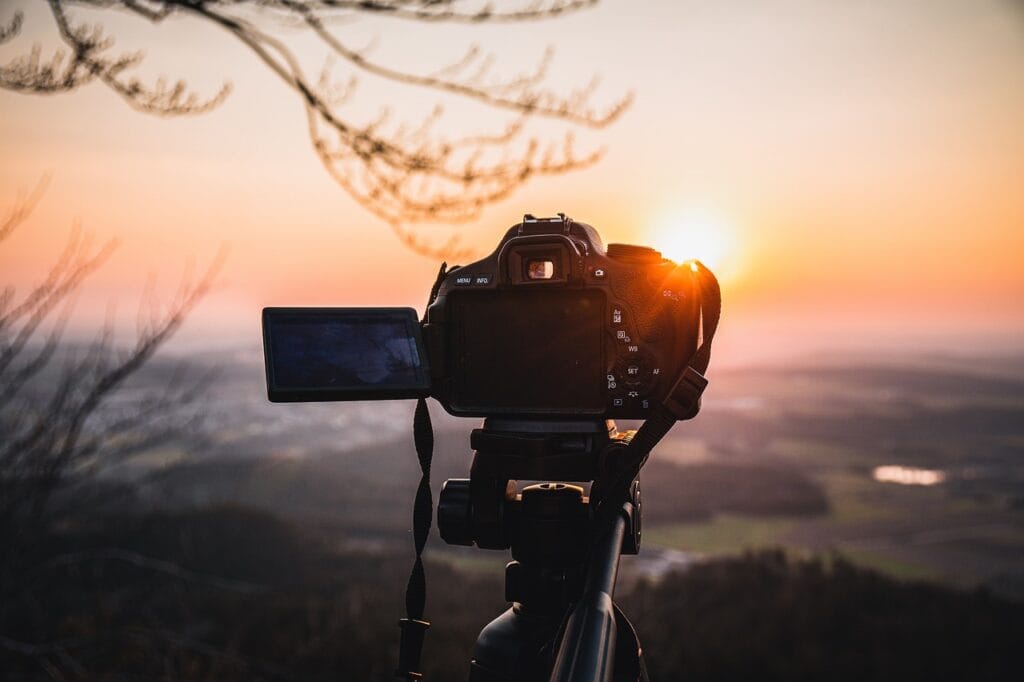 Landscape Photography: Top Destinations for Capturing Natural Beauty 3 sunset 5344024 1280